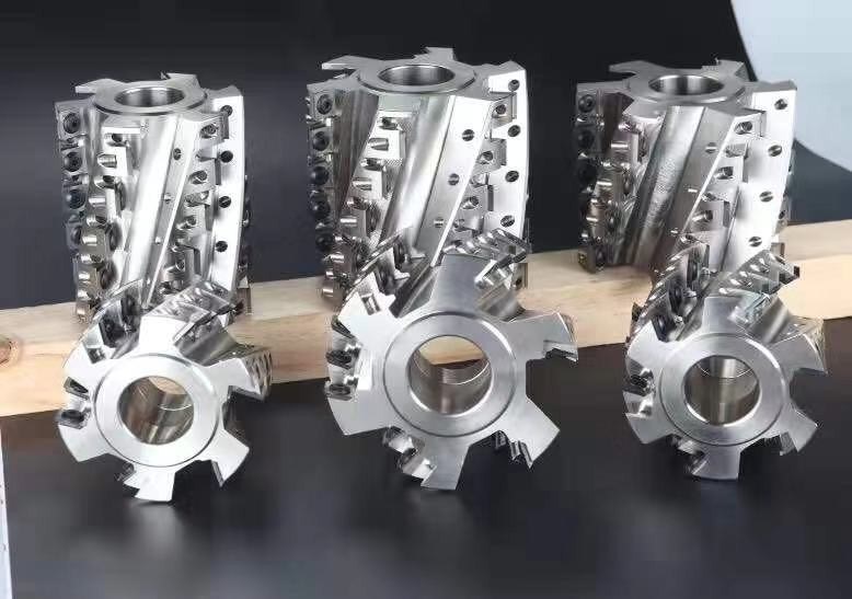 プラム花のタイプ螺線形のCutterheadの鋼鉄かアルミ合金材料